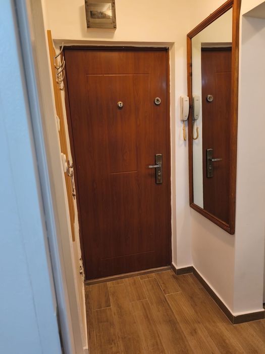 Inchiriez garsoniera strada Turturelelor Bistrița