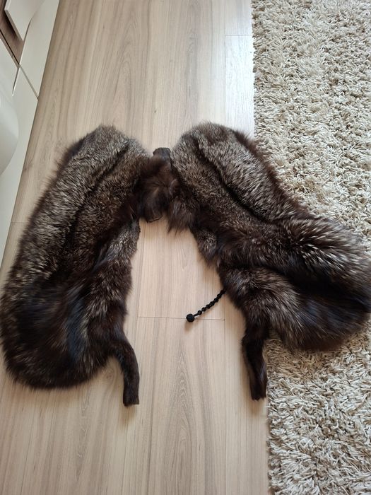 Vand guler de bana naturala din vulpe.