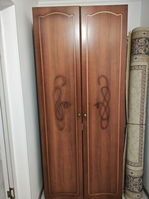 Продам Шифонер Срочно