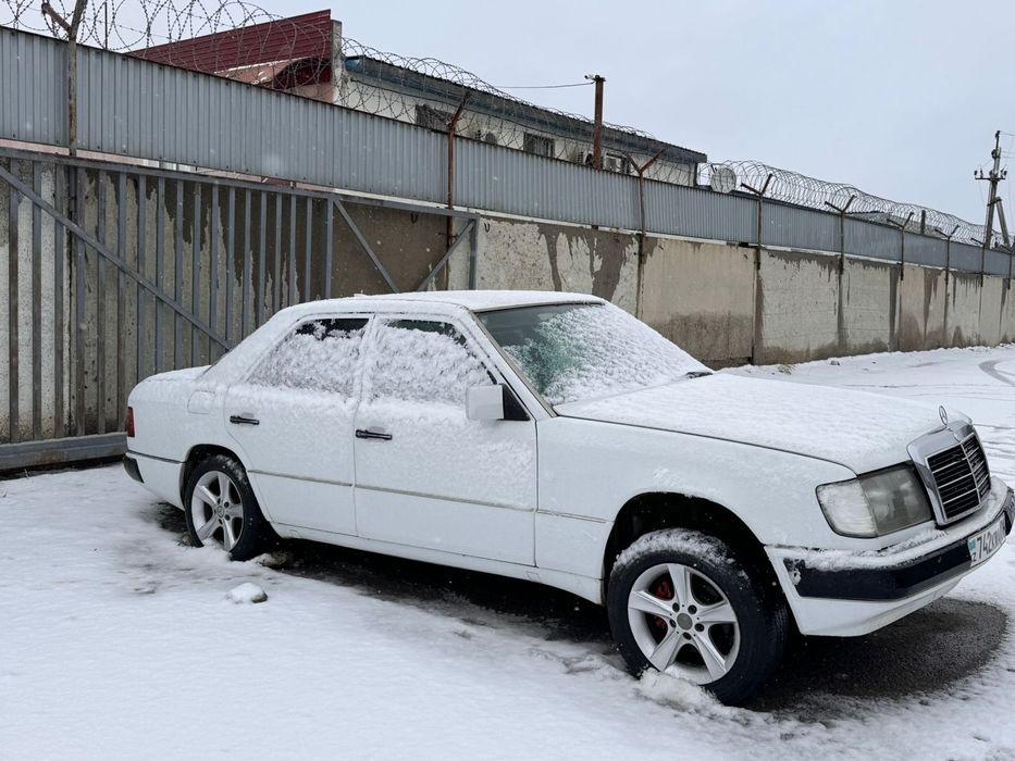 Мерседес w124 2.0