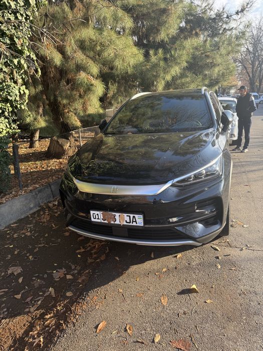 Продается BYD TANG full 4 WD 4.4 сек 2023 года