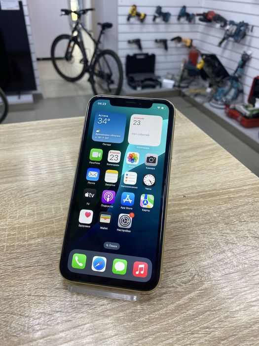 Iphone XR 64gb Tm79