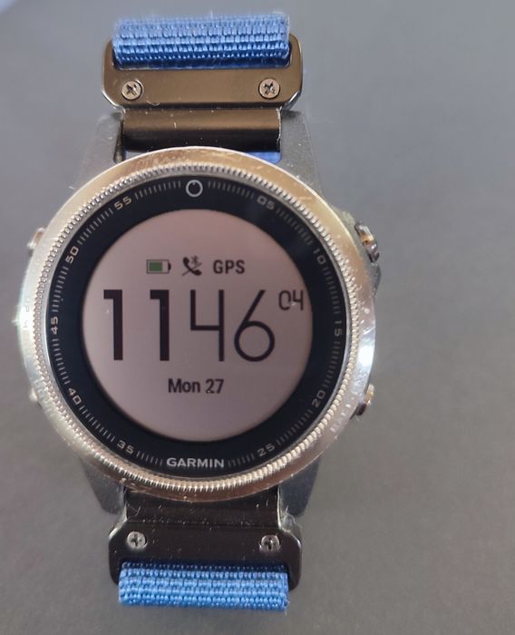 Smartwatch Garmin Fenix 5s