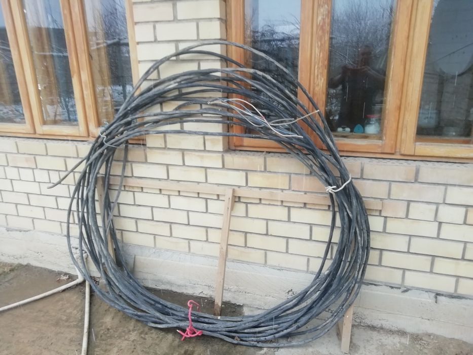 Продаётся электрический кабель