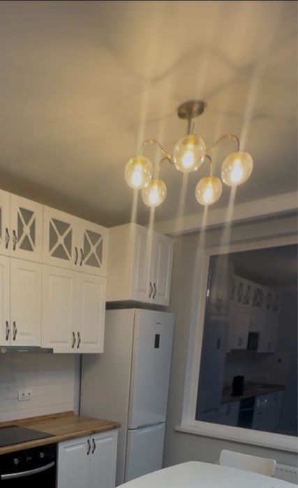 Продаются люстры!