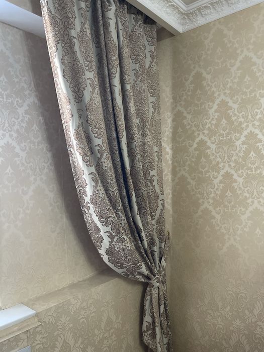 Шторы с подхватами