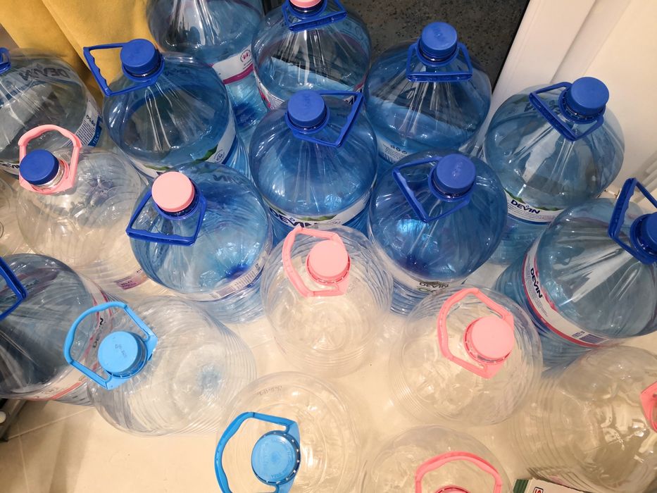 Туби 11 литра 10 броя за 10 евро