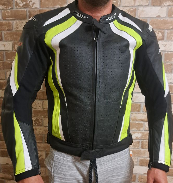 Кожено яке за мотор.RST яке