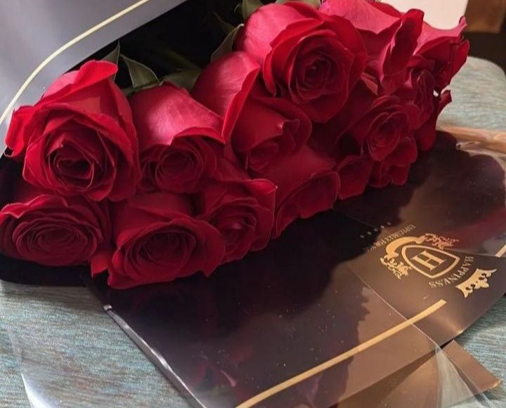 Розы цветы доставка Костанай