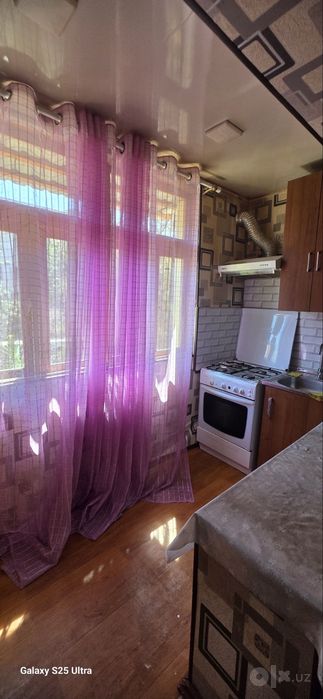 Продаю 1 ком квартиру  на 2 м этаже