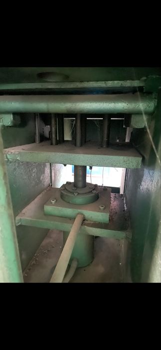 Пресс гидравлический