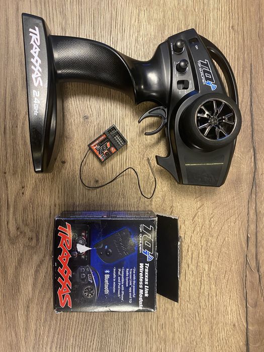 Апаратура/Трансмитер за RC Traxxas