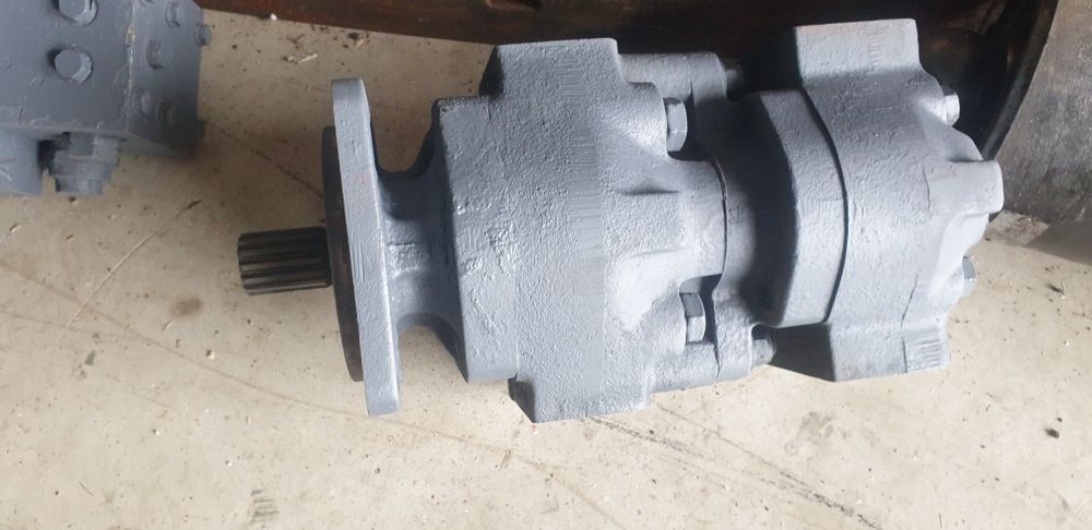 Pompa hidraulica hanomag