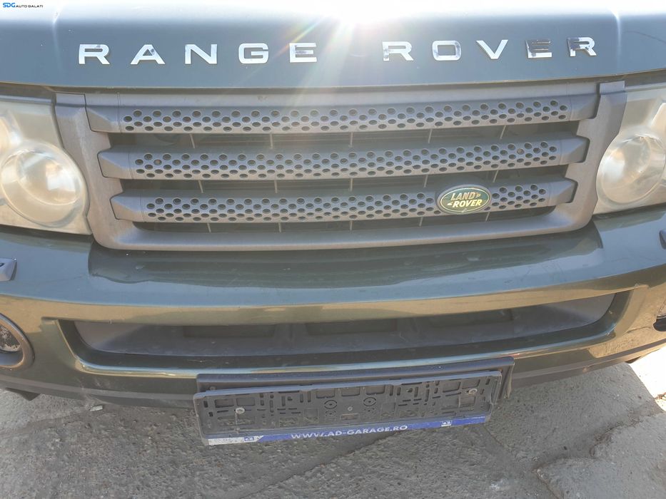 Bara Spoiler Fata cu Locas Spalatoare Faruri Land Rover Range Rover Sport L320 2005 - 2009 Culoare LRC 904 Tonga Green [K4407]