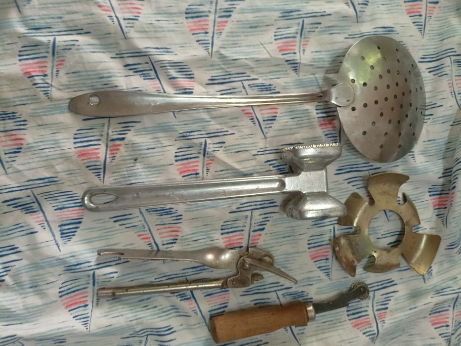 Металлические кухонные принадлежности , советское качество
