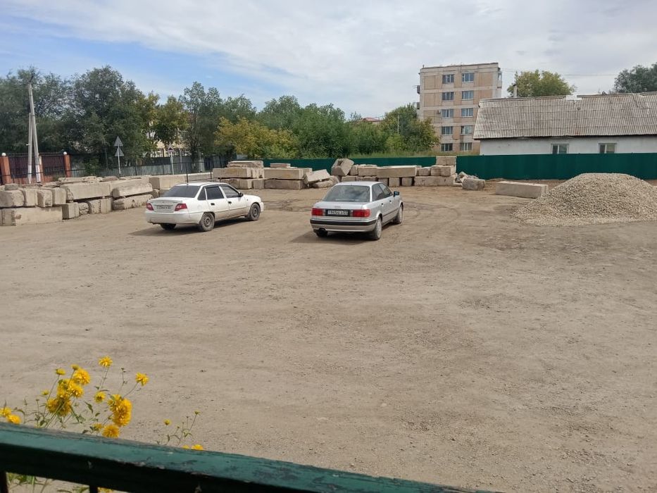 Продам Ауди один хозяин