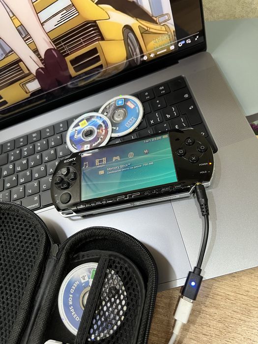 Продам Sony PSP-3000