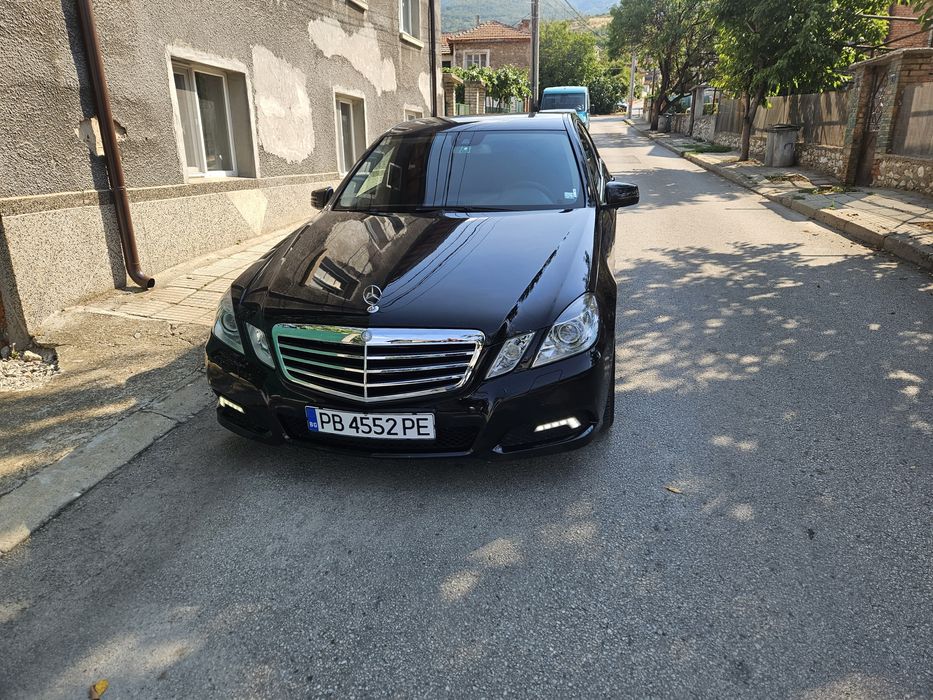 Продава се E350 cdi 2010г