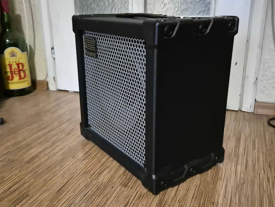 ROLAND CUBE-40XL - висок клас китарен усилвател Роланд кубе