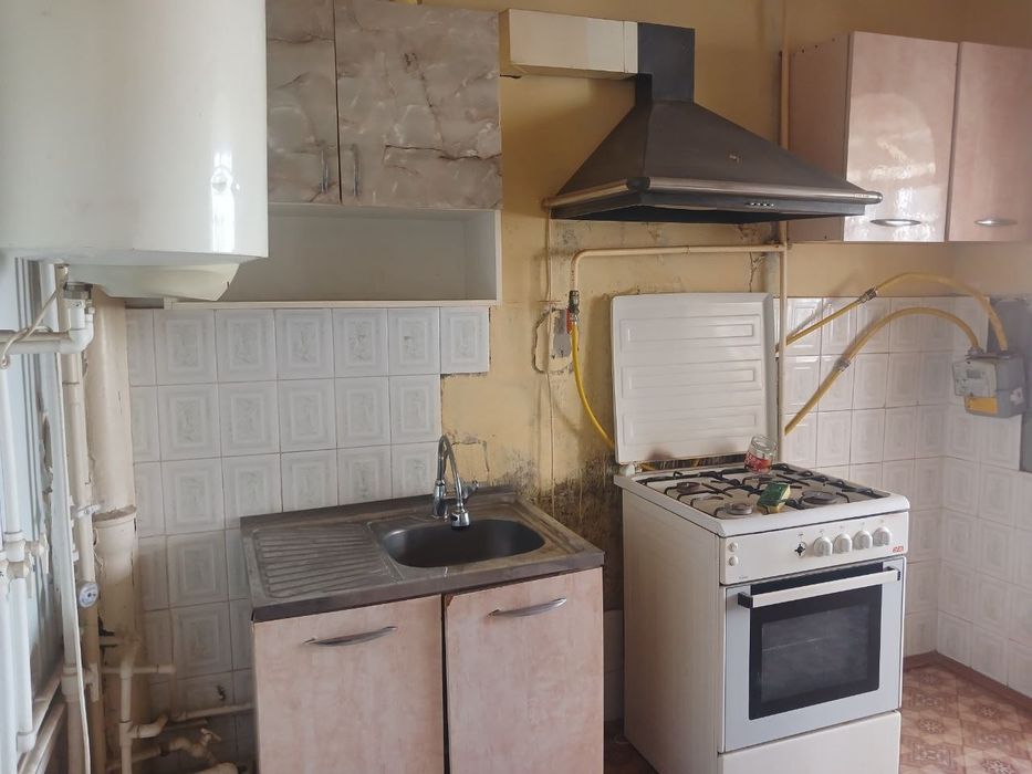 Kvartira 350 mindan ped instga yaqin.