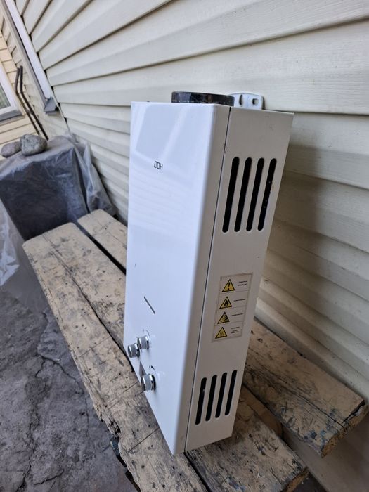 Газовый водонагреватель ДОН.