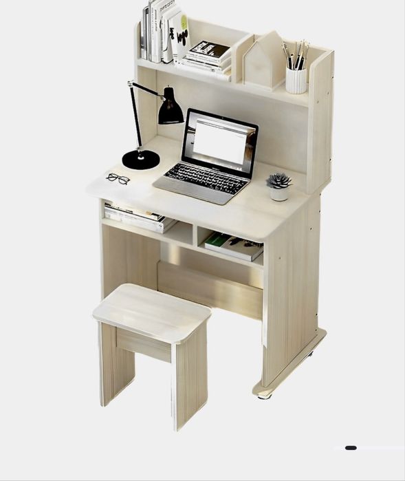 Срочноооо продам  школьную парту,  в идеальном состоянии