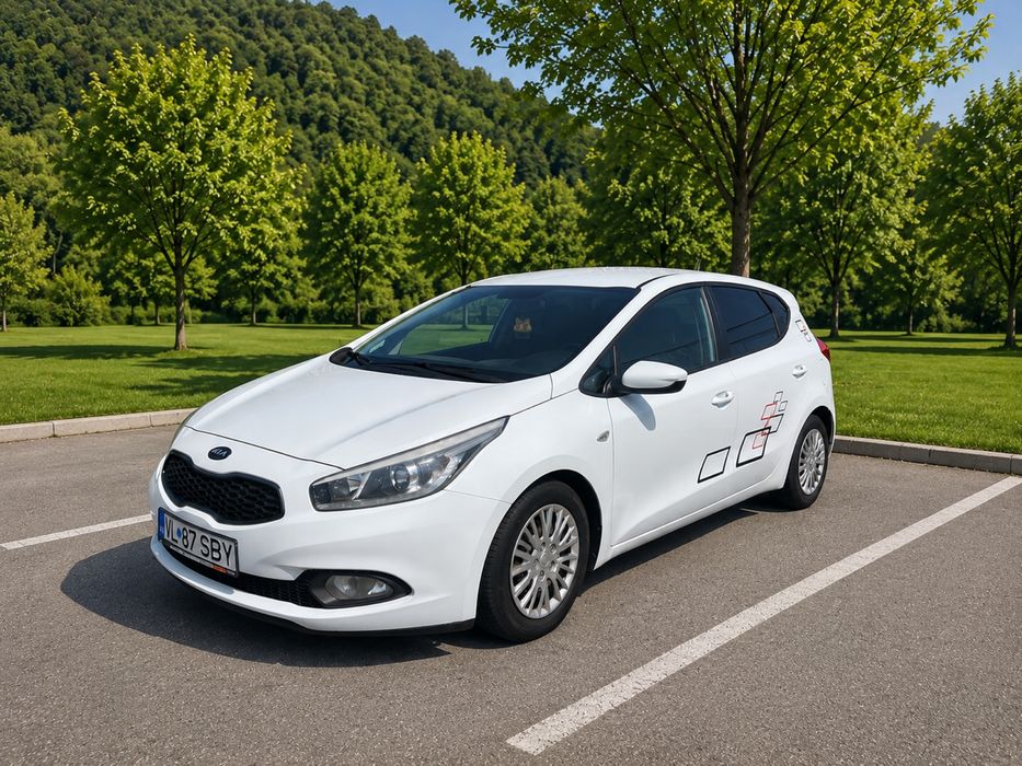 Kia Ceed 1.6 CRDi 128 CP 6 trepte | Mașină personală