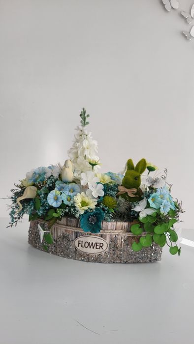 Cadouri si decoratiuni florale unicate -Arkhanas-Flowers  - cu preluare din orasul  Arad