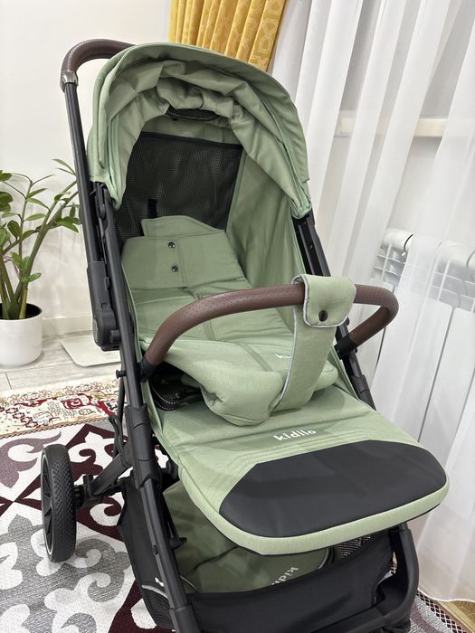 прогулочная коляска DADU Kidilo в оливковом цвете.