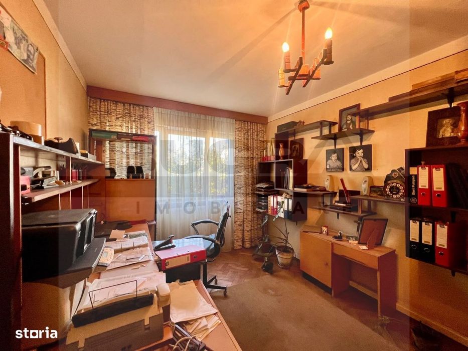 Apartament de 4 camere, 79mp, etaj intermediar, zona "La Terenuri"