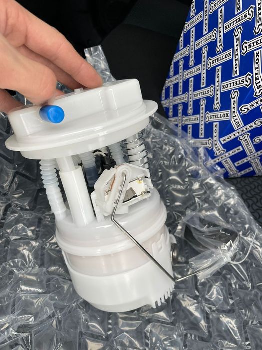 Рено Дастер бензинносос