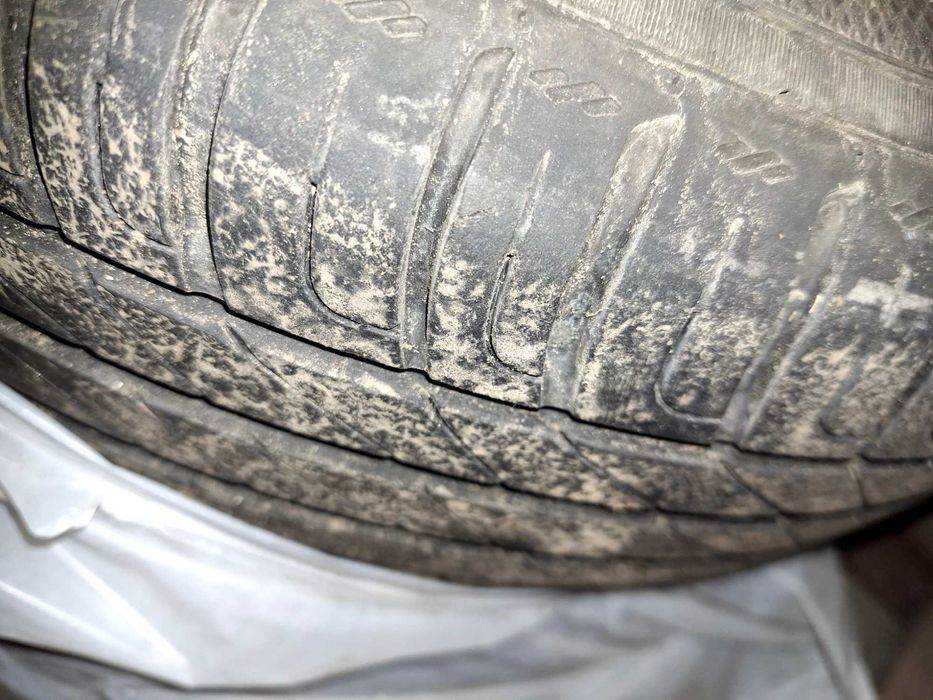 Jante de aliaj golf 195.65 R15 cu cauciucuri de vara Kerber, dot 51/23