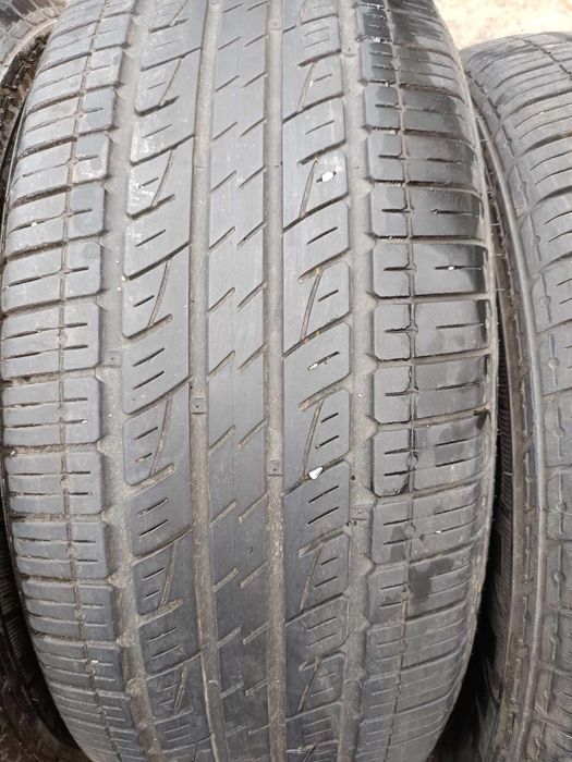 265/60/18 Kumho Solus kl21