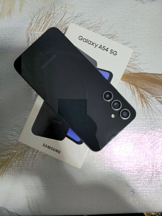 А54 8/256
Yangi 
Naxtga 2,3 mln
Obmen faqat Iphone 11 dan tepasiga
Be