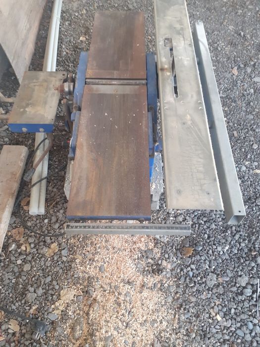 Продам деревообрабатывающий станок 3 в 1