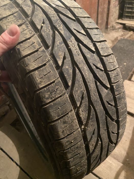 Резина 195/55/15 продам