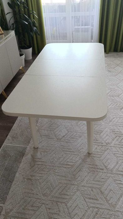 Стол кухонный белый