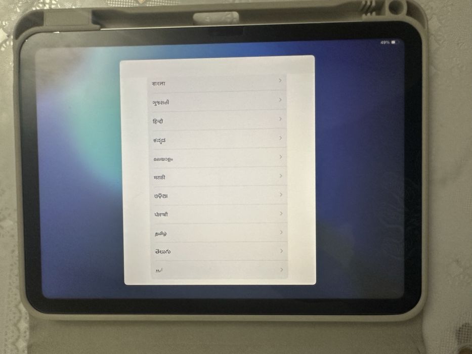 Продам айпад А16 128 есть гарантия