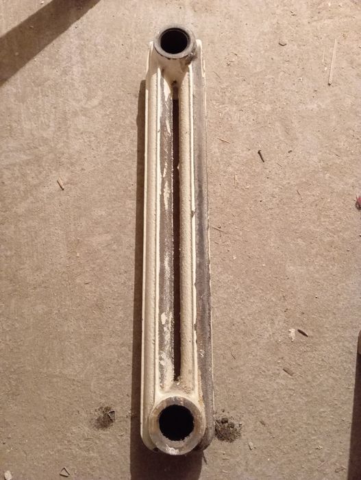 Радиатор чугунный ,одна секция