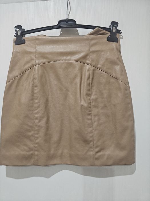 Дамска пола Алесса.