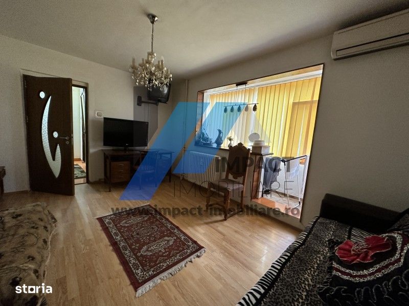 3 camere semidecomandate, Calea Bucuresti - Piata Centrala, etaj1