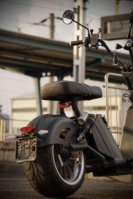 Moped luqi 3.0 limitat