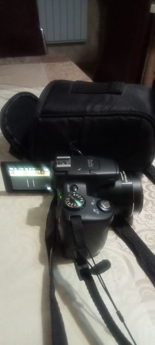 Продается фотоаппарат Canon