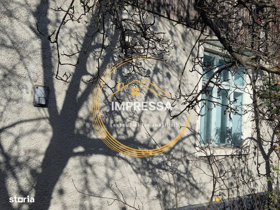 Se vinde casa bunicii cartier Itcani sv zona mirifica lg apa sucevei
