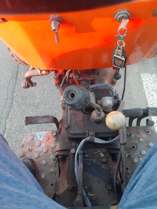 Vând Tractor Utb 445, în perfecta stare de funcționare. CITIȚI ANUNTUL