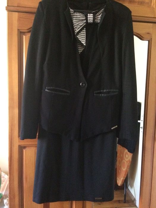 Дамски костюми Kensol и Stela Belcheva