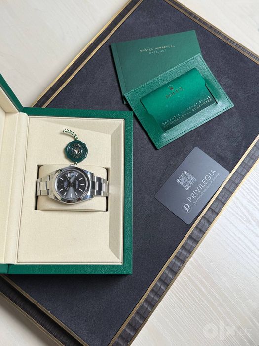 NEW Rolex Datejust 41mm Steel 126300 grey