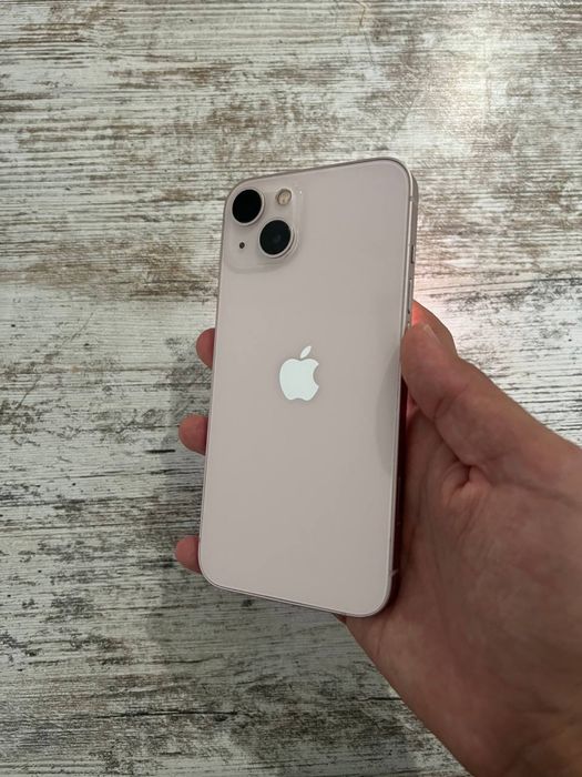 iPhone 13 в идеале 128gb