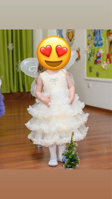 Платье для девочки нарядное