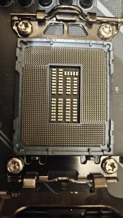 Z690 Asrock PG Velocita DDR5